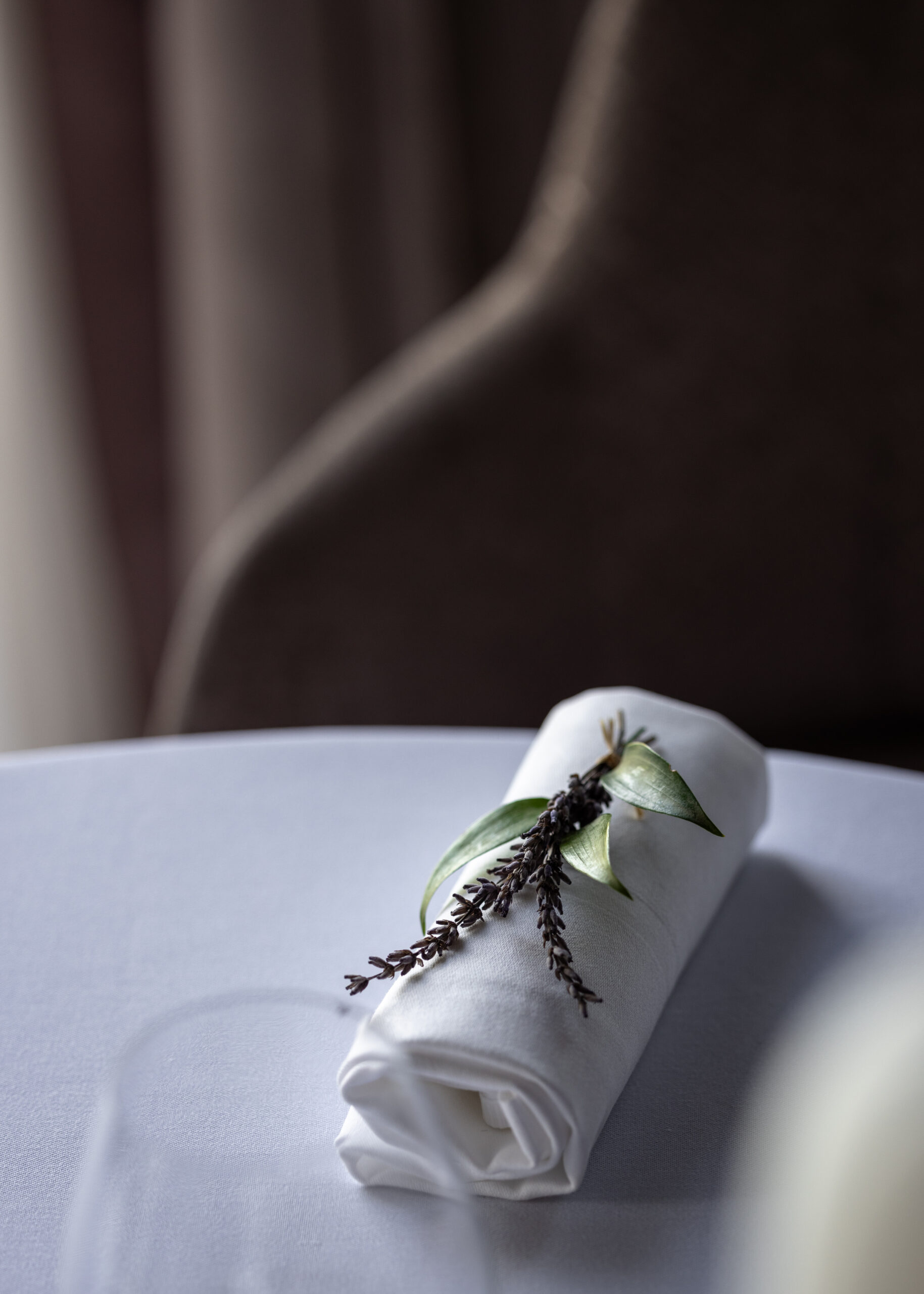 Napkin setting on table of restaurant